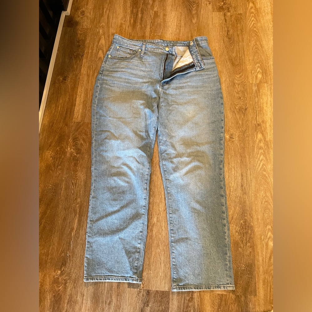 Madewell light wash mom jeans